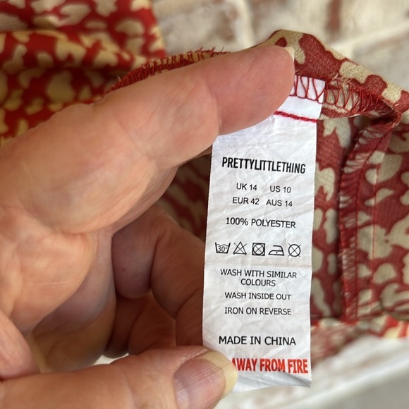 PrettyLittleThing Red and Cream Leopard Print High Low Slip Dress - Picture 6 of 11